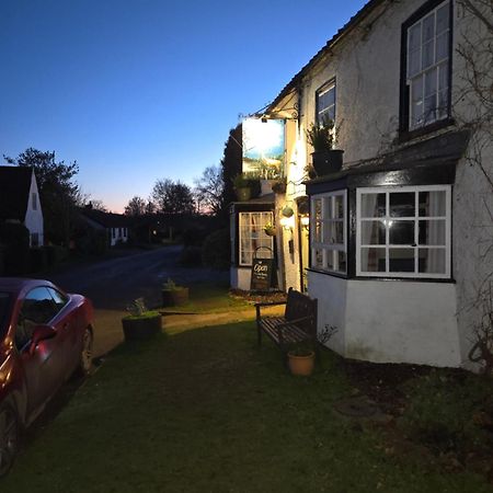 The White Hart Inn Tetford Esterno foto